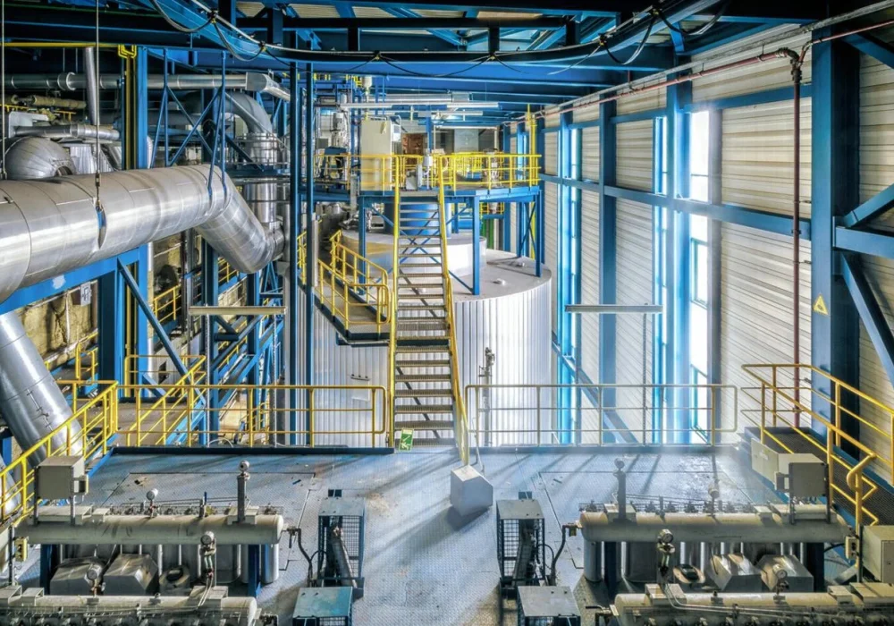 INDUSTRIAL & MANUFACTURING